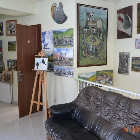 Hotel Gallery Mestia Dış mekan fotoğraf